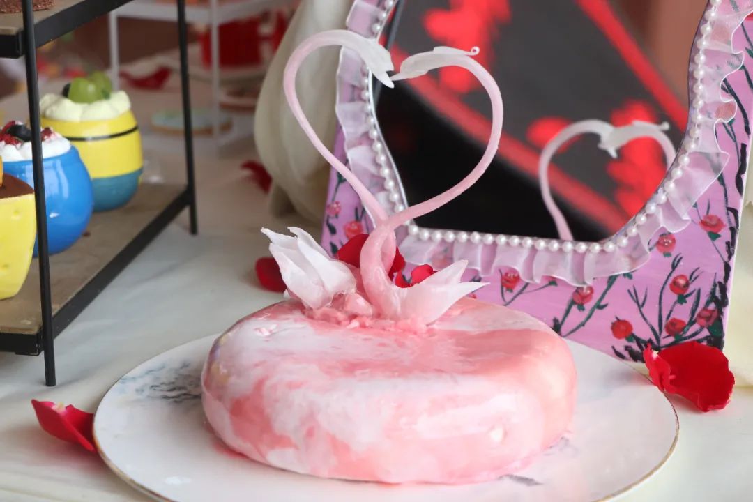 安徽新东方西点展台,学生们的作品超棒!