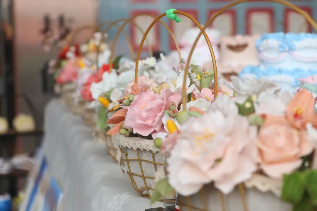 安徽新东方西点展台,学生们的作品超棒!