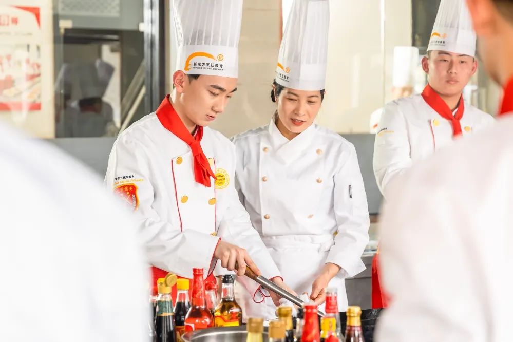 短视频时代,如何成为一名美食博主?
