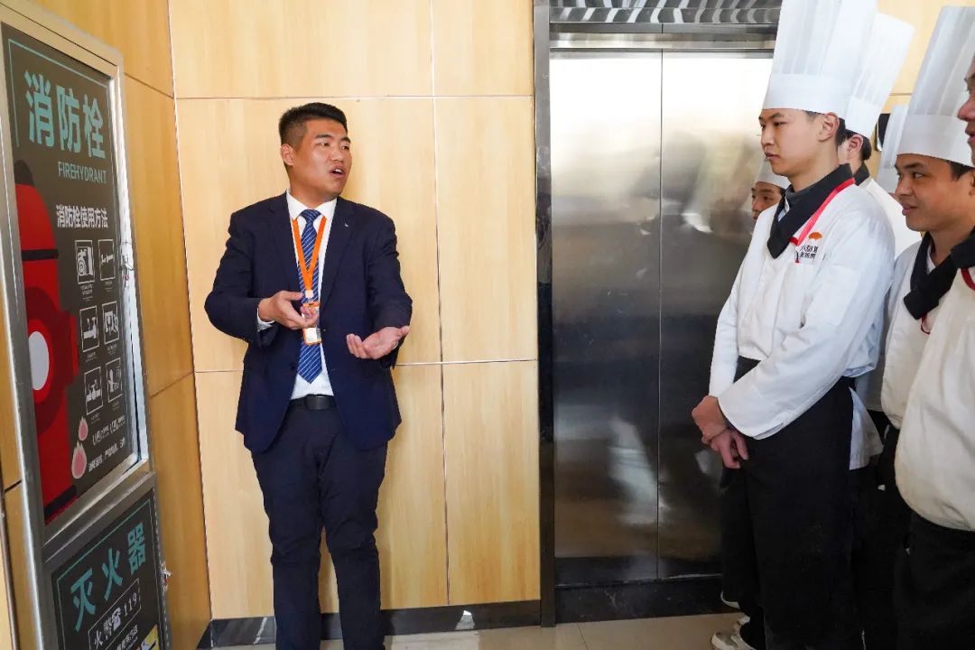 安全筑防在校园,消防演练于未燃!